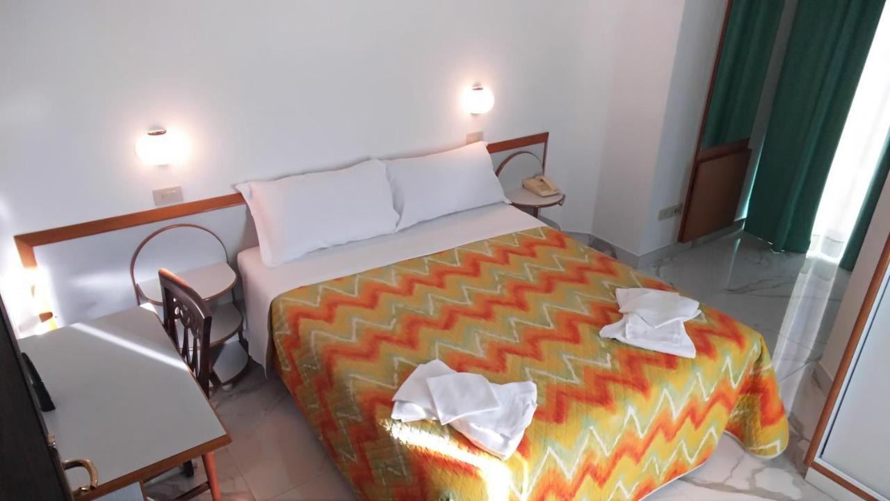 Hotel Memory Rimini Eksteriør bilde